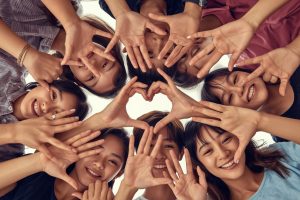 asian people age 16 to 18 with heart shape (1)